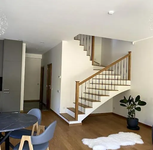 Будинок відпочинку Bella Luna With Forest View *